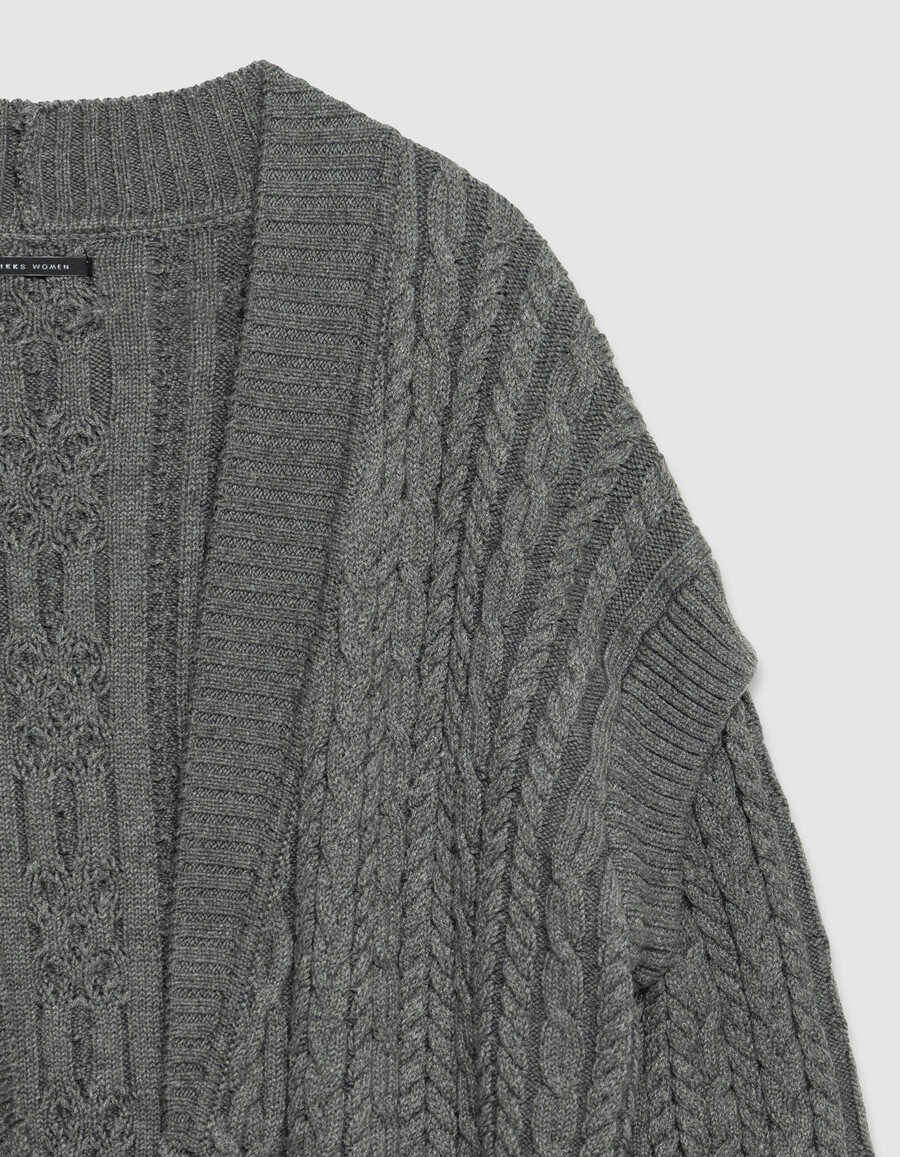 grauer langer zopfstrick-cardigan für damen