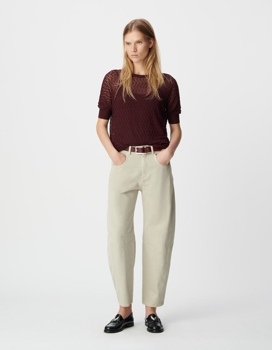 damenpullover aus burgunderrotem feinstrick mit lurex-aperturmuster