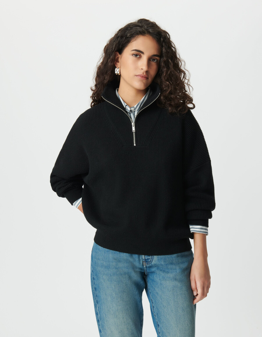 schwarzer damen-rippstrickpullover mit reißverschluss am kragen