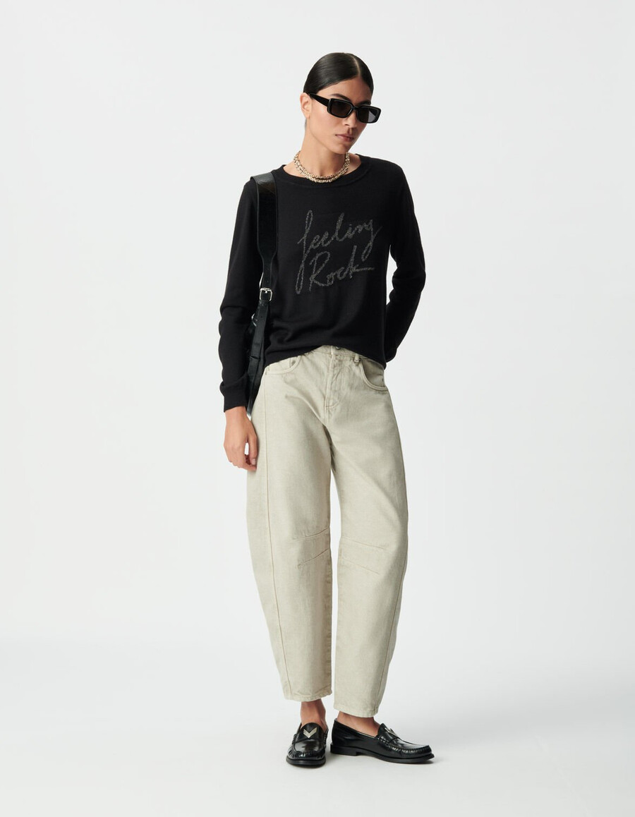 schwarzer damen-strickpullover mit gesticktem slogan