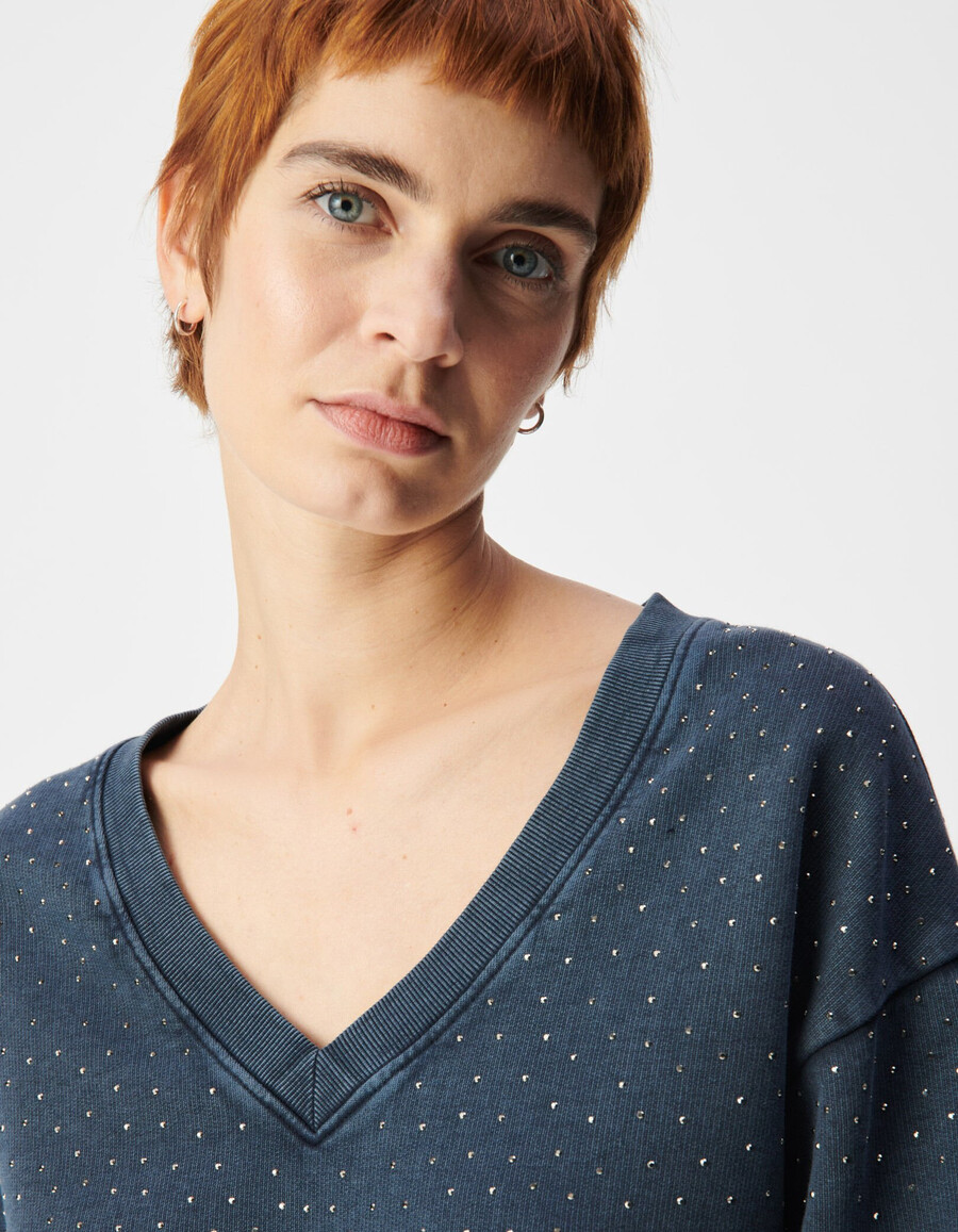 damen-pullover aus bio-baumwolle marineblau mit strasssteinen und v-ausschnitt