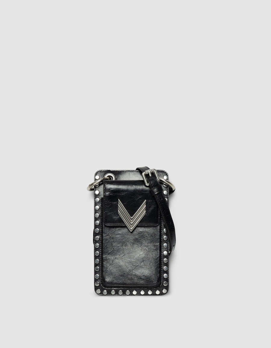 schwarze nietenbesetzte handytasche „the 111 aus lackleder für damen