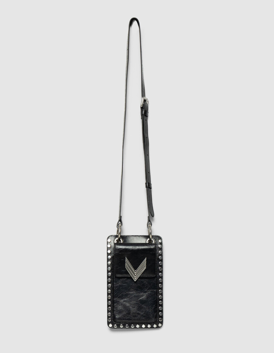 schwarze nietenbesetzte handytasche „the 111 aus lackleder für damen