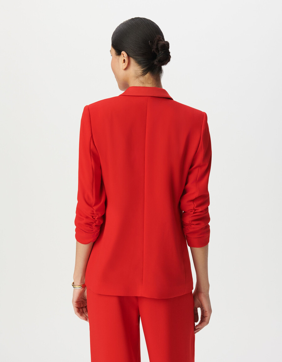 rote damen-blazerjacke mit gerafften ärmeln