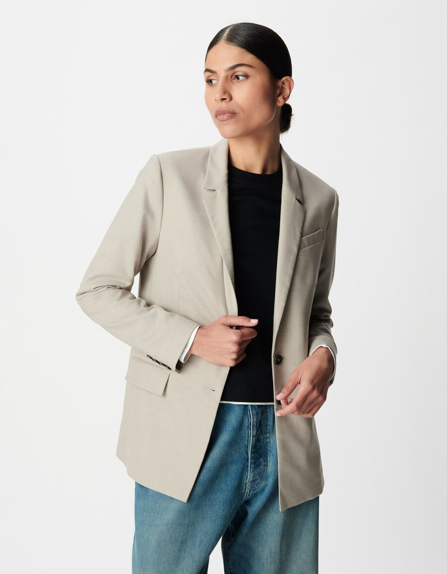 beigefarbener damen-anzugjacke