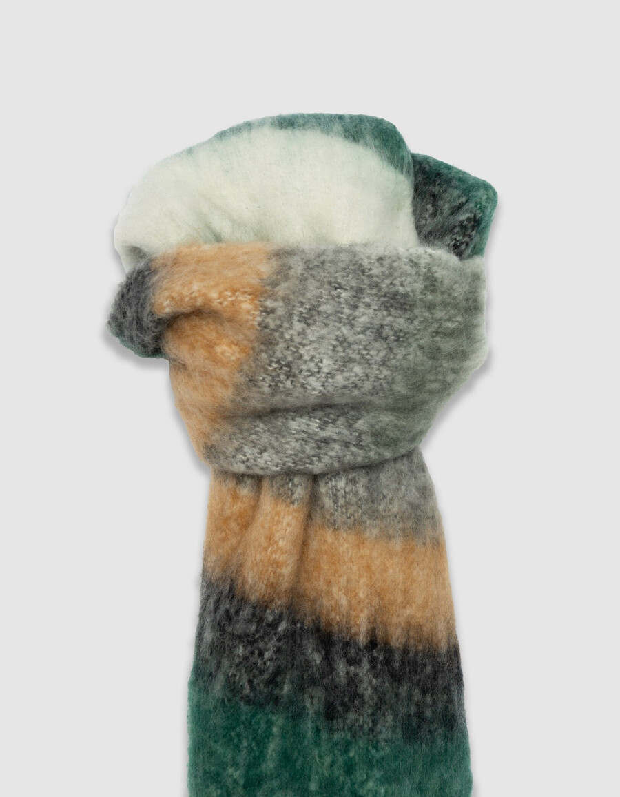damen-schal mit khaki-streifen flauschig