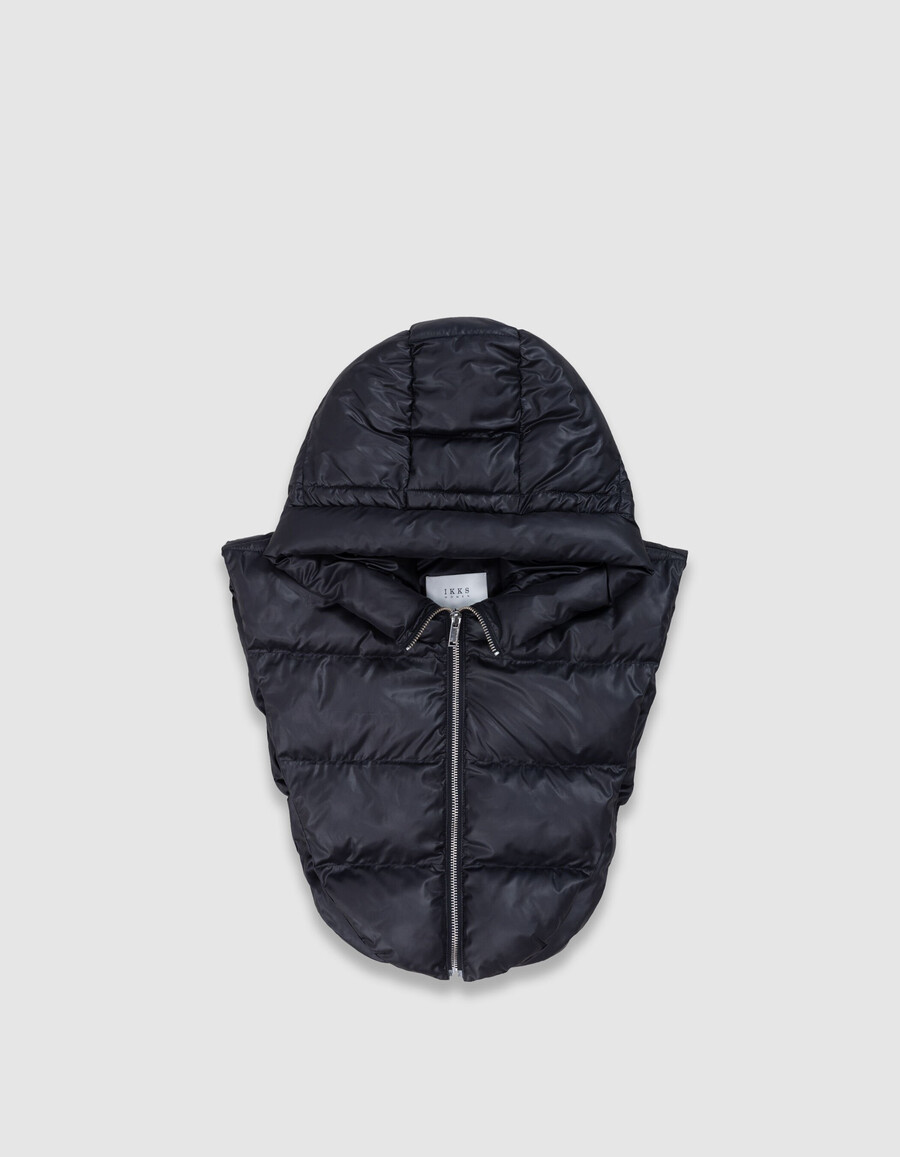 schwarze gesteppte damen-nylonjacke mit kapuze