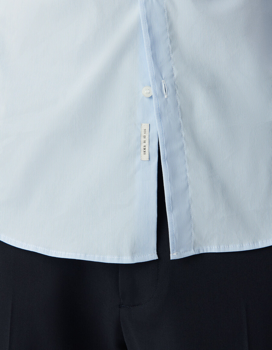 hellblaues dünn gestreiftes slim-fit-hemd für herren