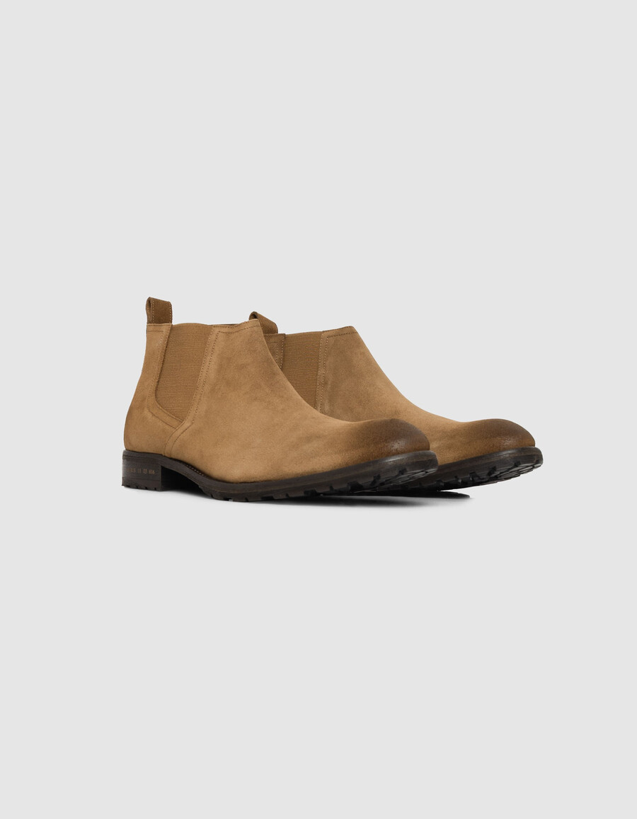 braune chelsea-boots für herren aus wildleder mit niedrigem schaft