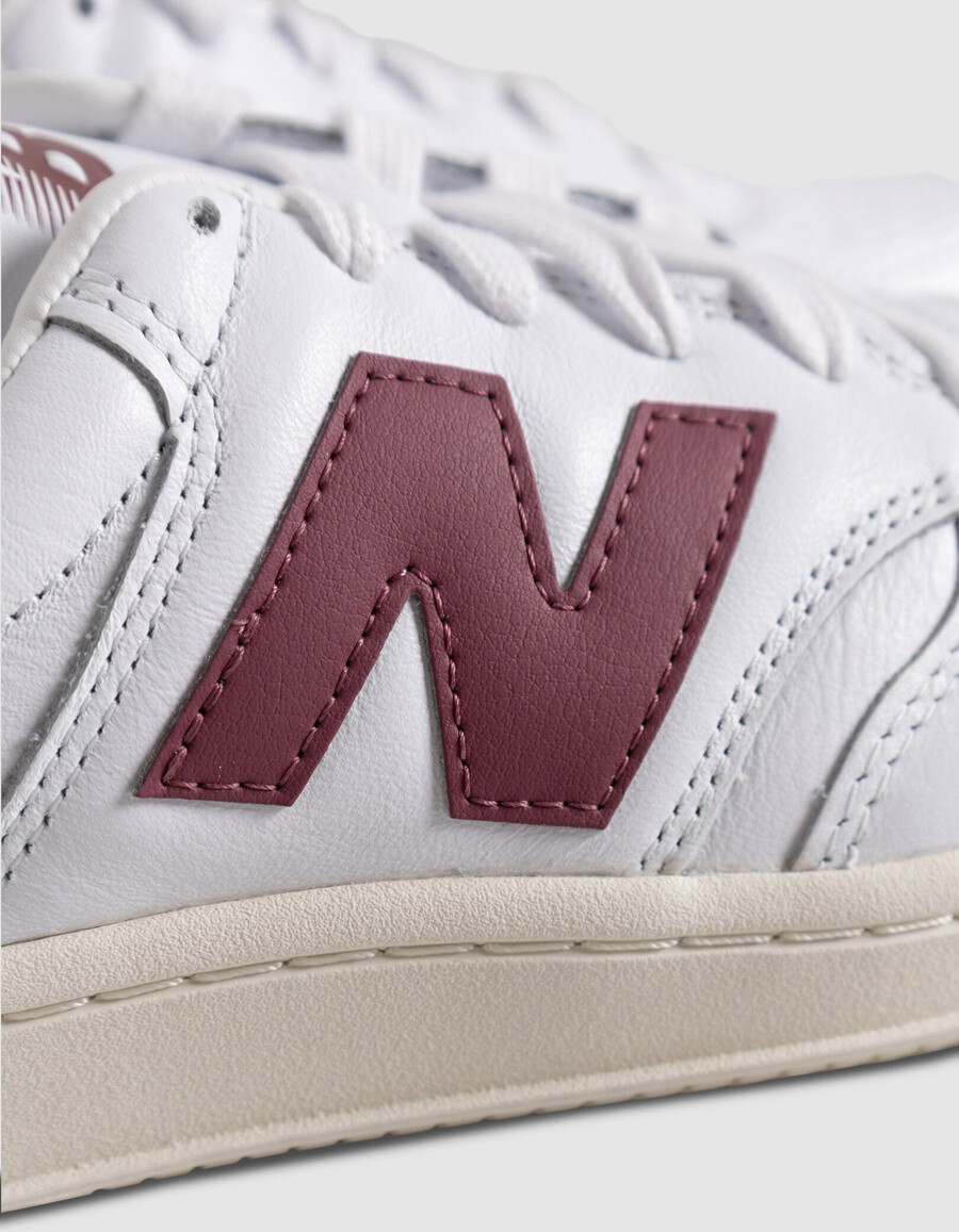 weiße new balance t500 herren-sneaker