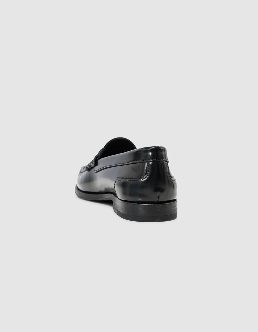 schwarze damen-loafer aus glacé-leder