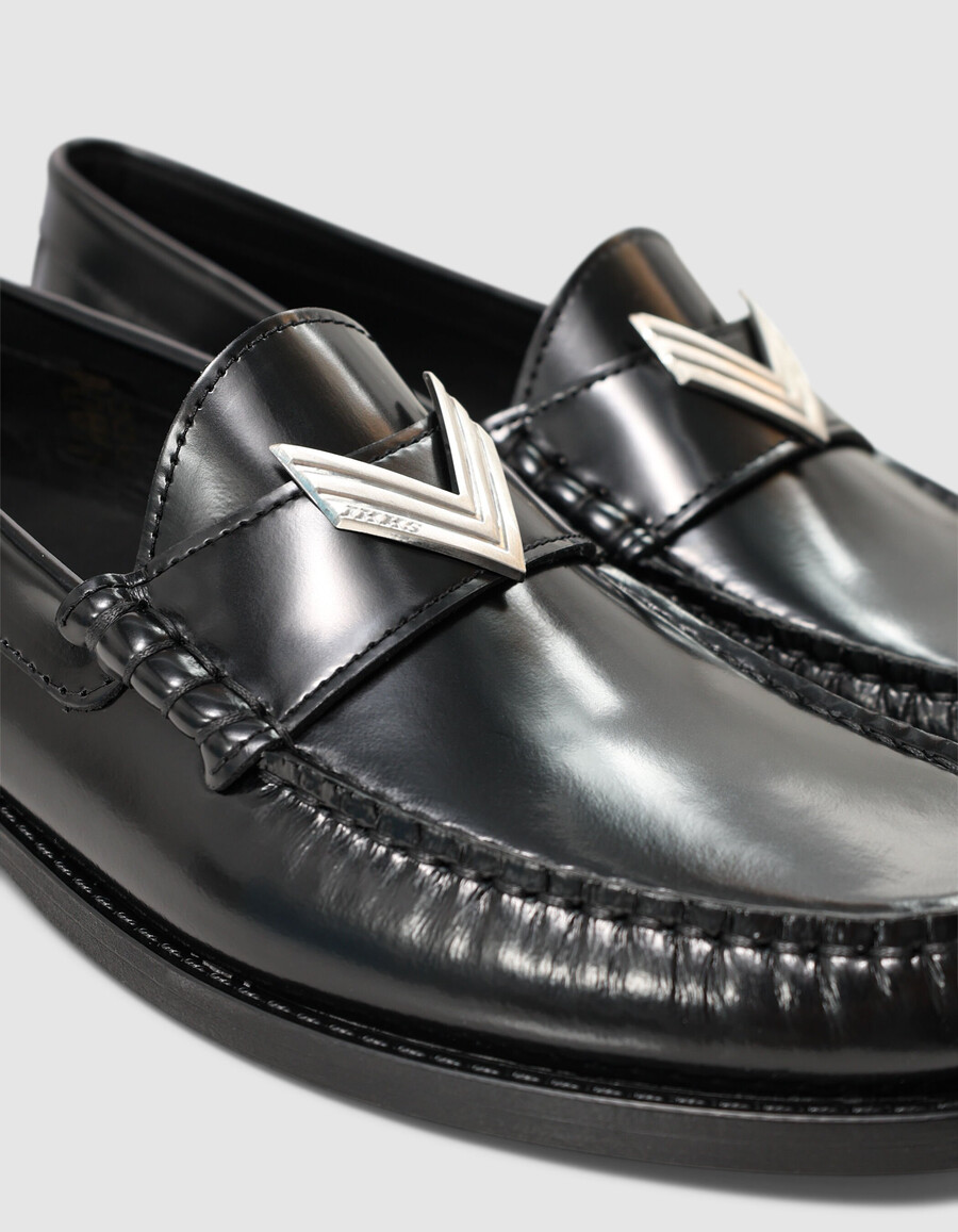 schwarze damen-loafer aus glacé-leder