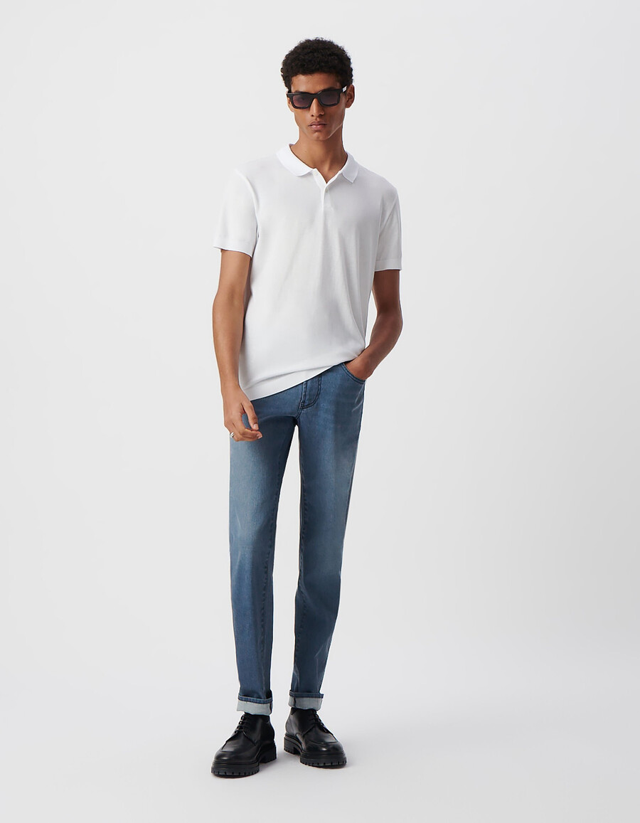 weißes herren-polohemd aus baumwolle und modal