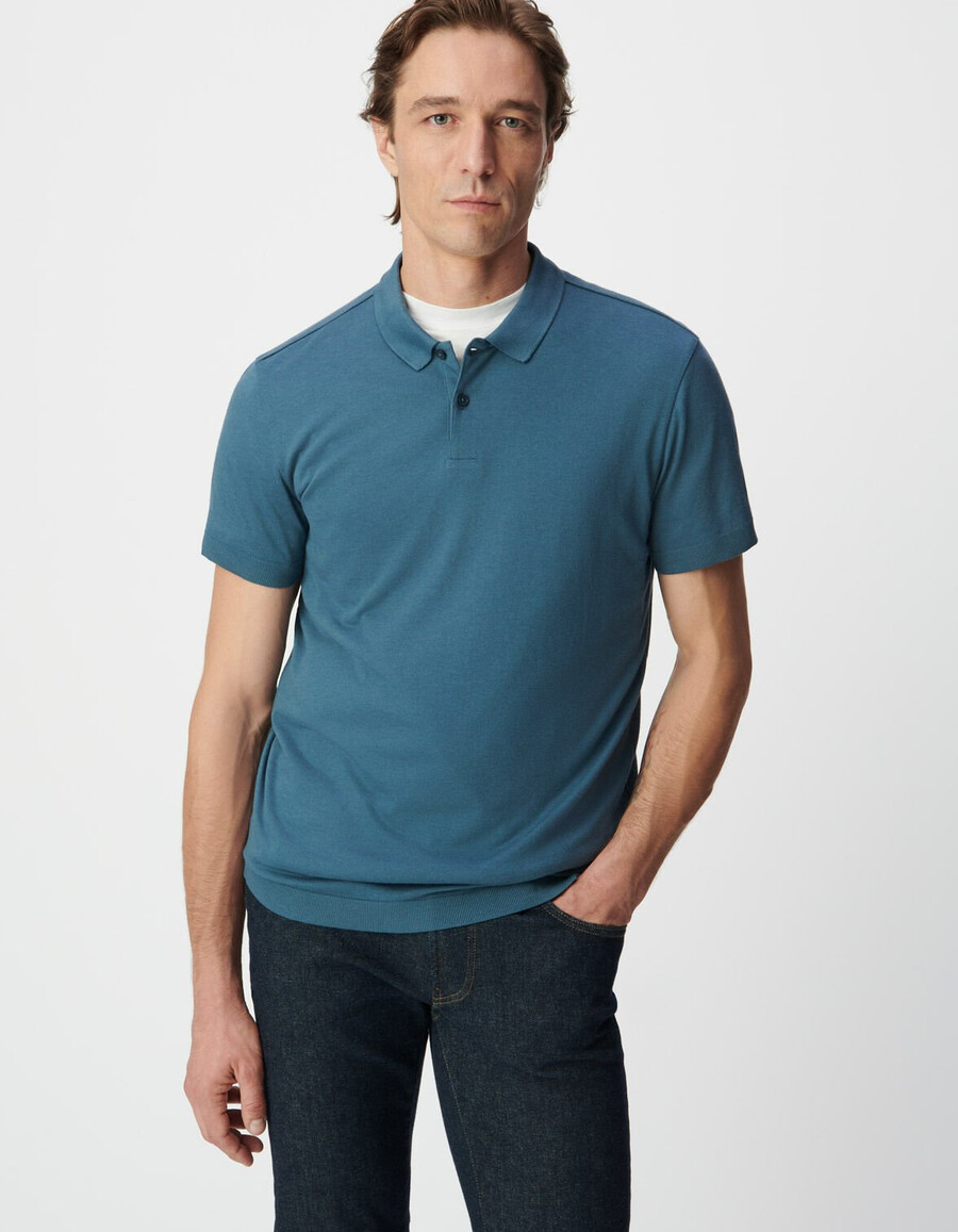 herren-polohemd aus blauem baumwoll-modal mit kurzen ärmeln