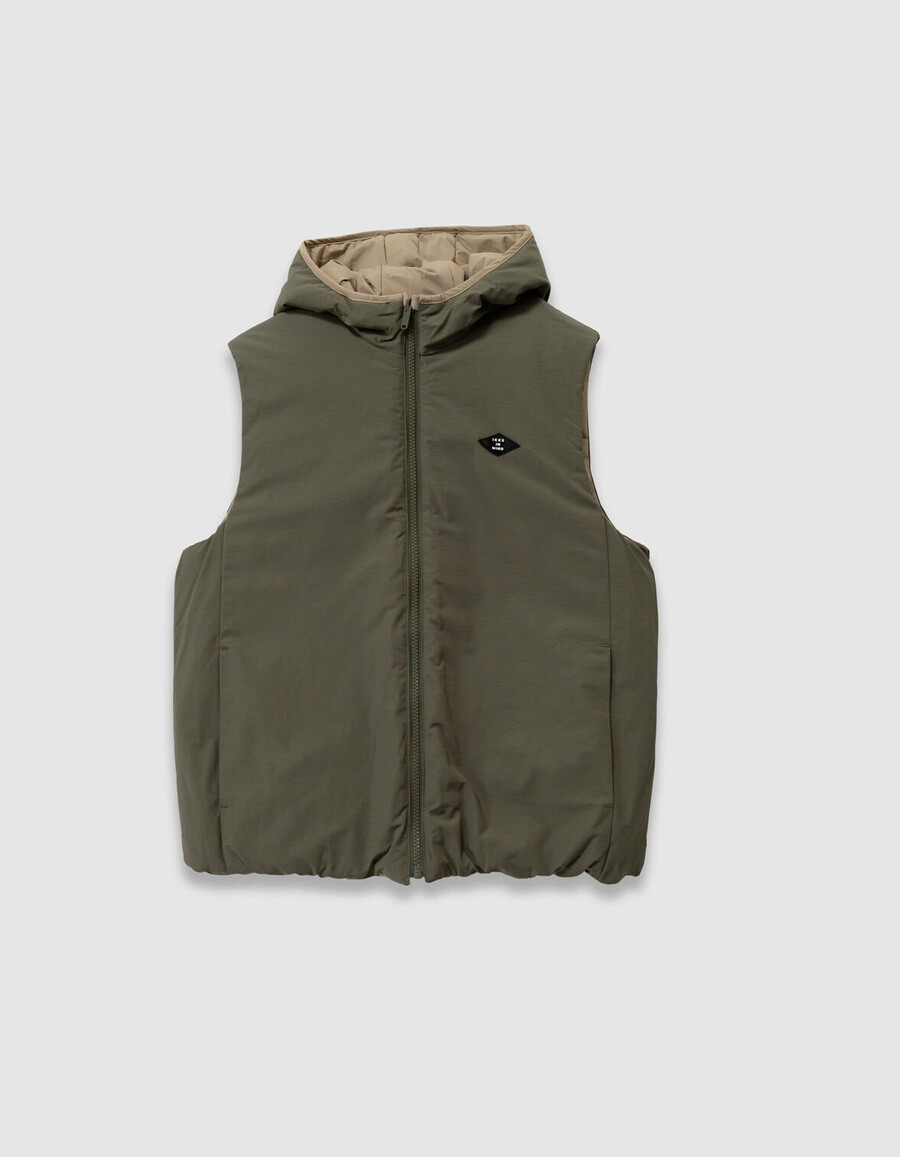 3-in-1-parka und wendbare steppjacke für jungen in khaki.