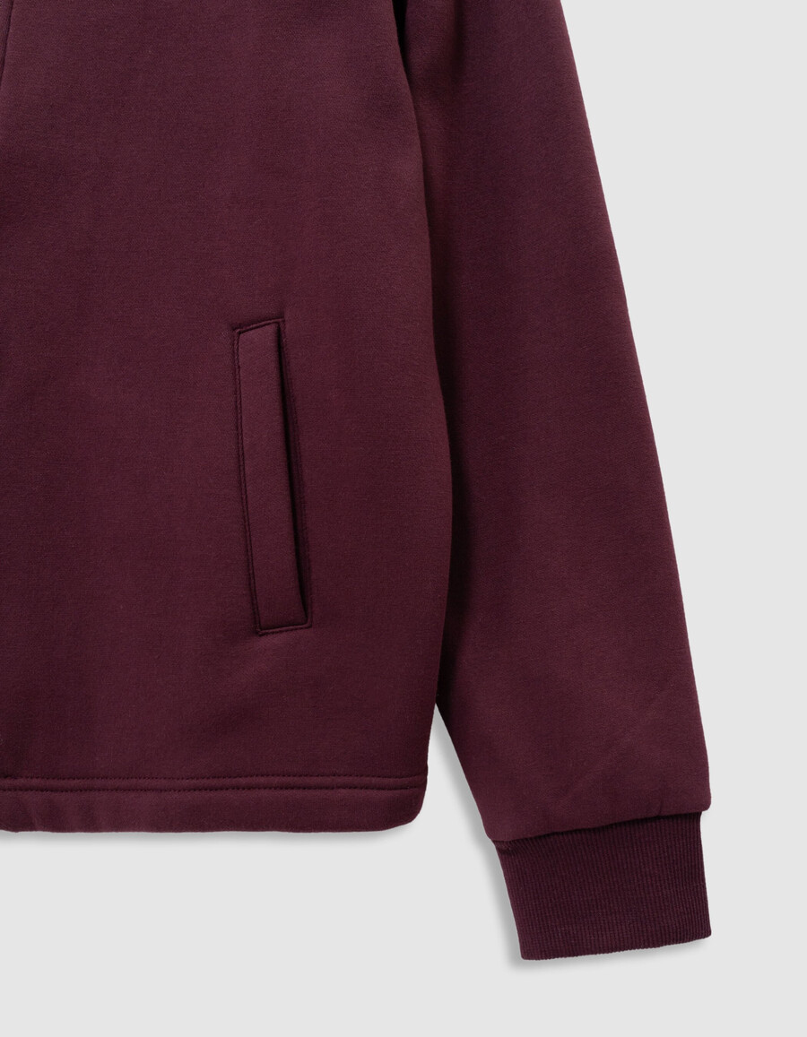 burgunderfarbene strickjacke für jungen mit reißverschluss und hemdkragen