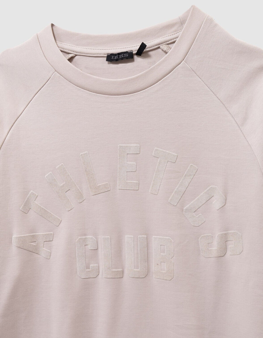beiges t-shirt aus bio-baumwolle für mädchen beflockter samtaufdruck