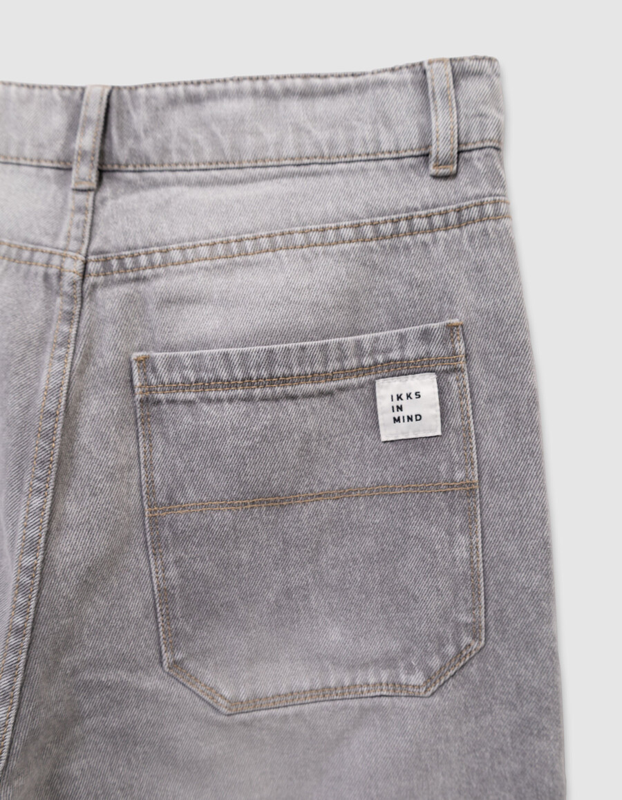 jungen-jeans in verwaschenem grau super baggy-stil