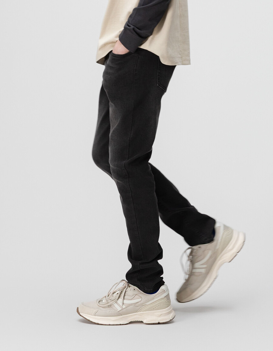 graue gewaschene slim-jeans für jungen