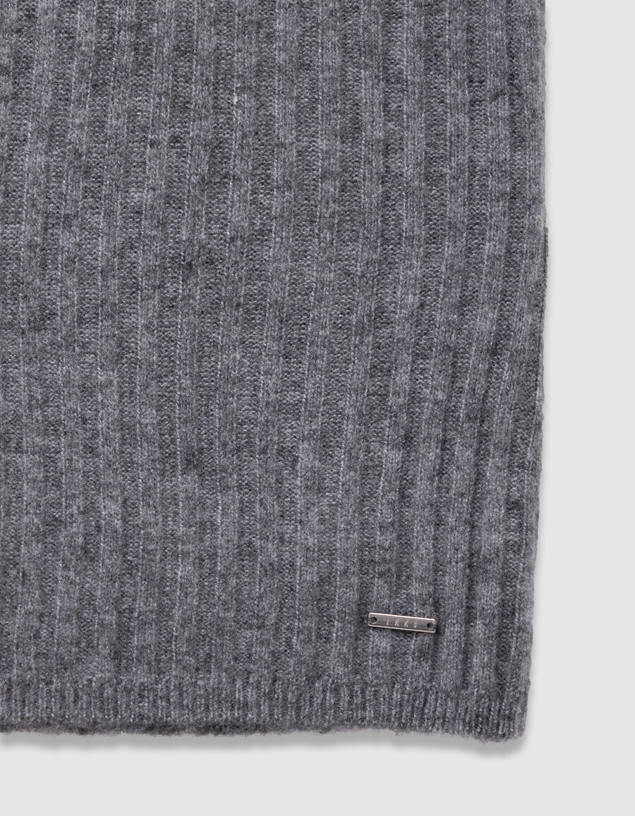graues geripptes strickkleid mit kapuze für mädchen