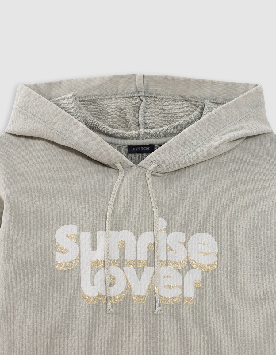grüner kurzer hoodie mit glitzerbotschaft für mädchen