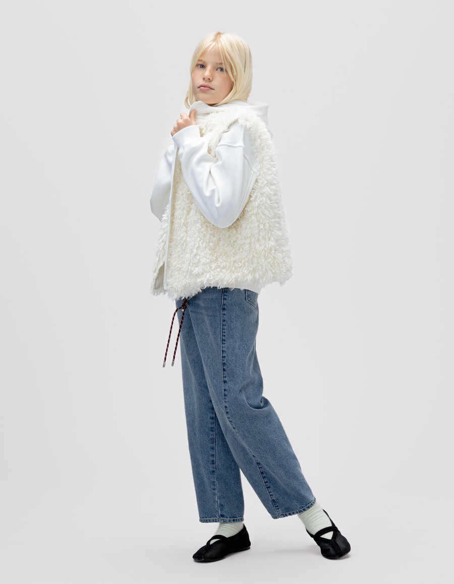 mädchen 2-in-1 kapuzenstrickjacke und weste in ecru
