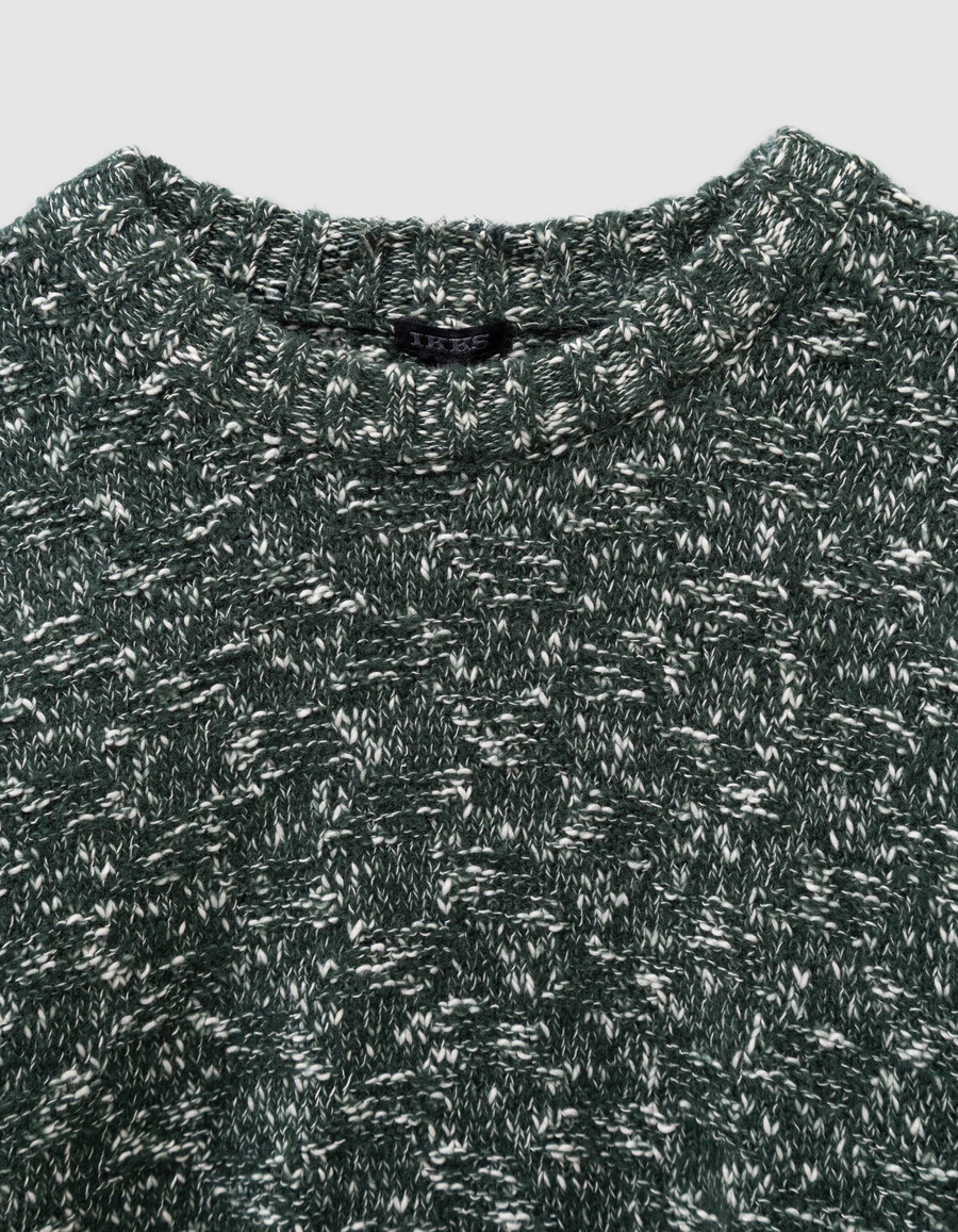 grüner dekorativer mouliné-strickpullover für mädchen