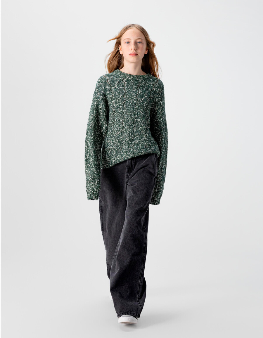 schwarze mädchenjeans mit weitem bein