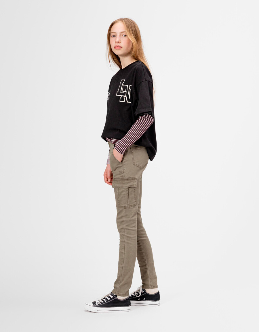 khakifarbene hochgeschnittene kampfhose für mädchen