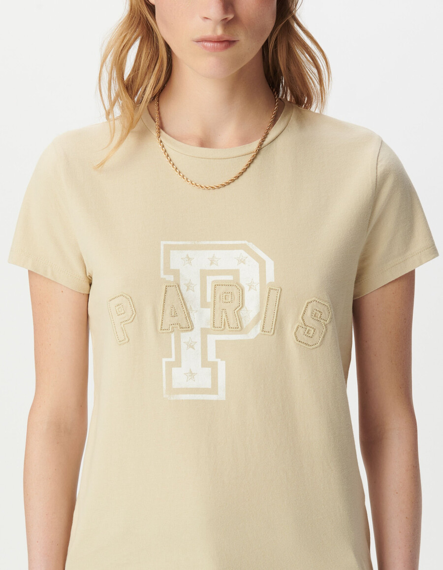 beiges damen-t-shirt mit gesticktem buchstaben-slogan