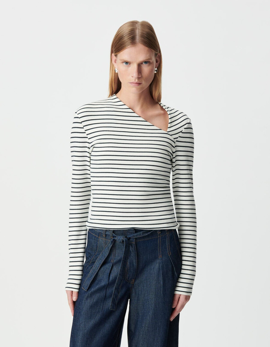 damen-langarmshirt im matrosenstil mit asymmetrischem ausschnitt