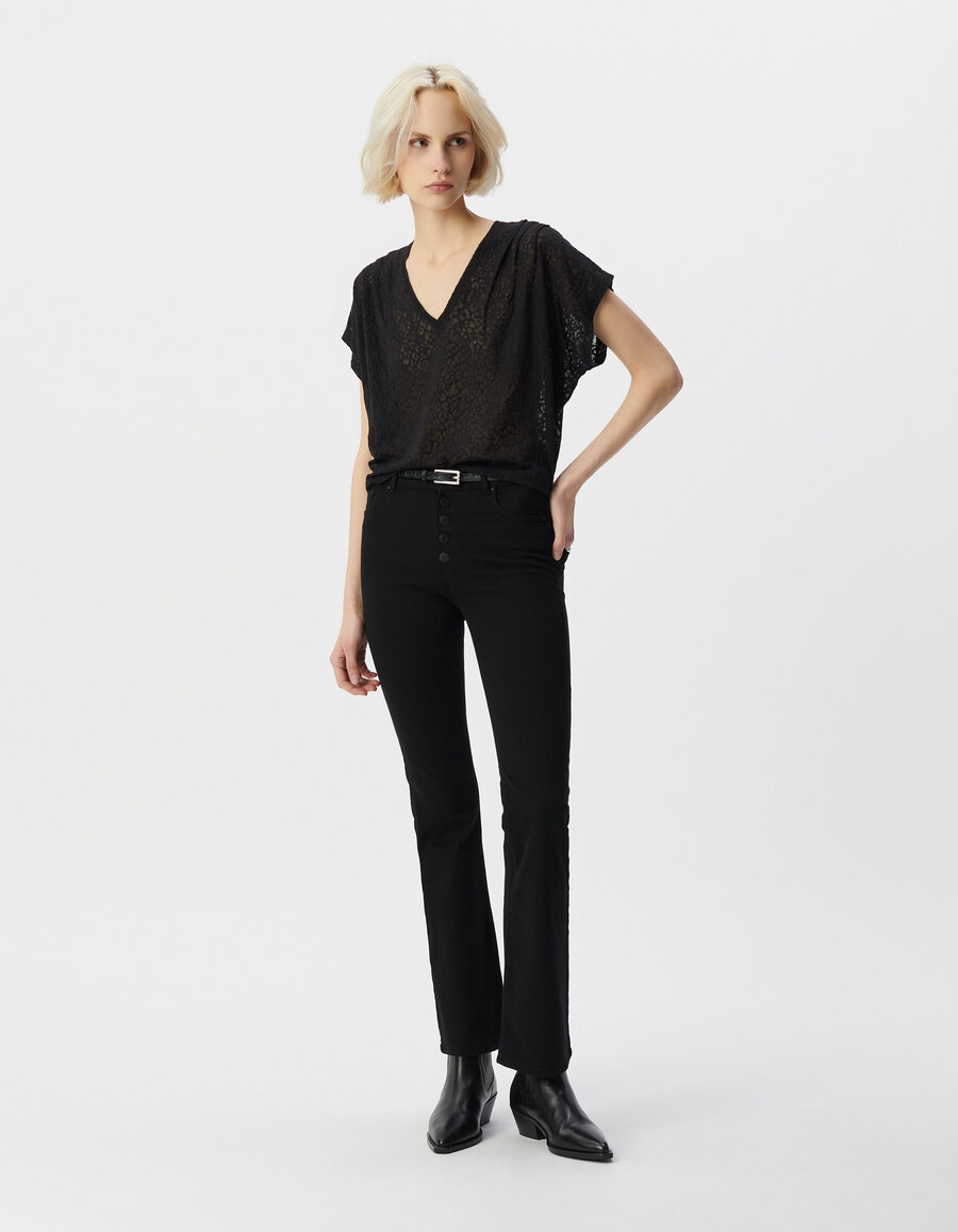 schwarzes damen-t-shirt mit v-ausschnitt und transparentem leopardenmuster