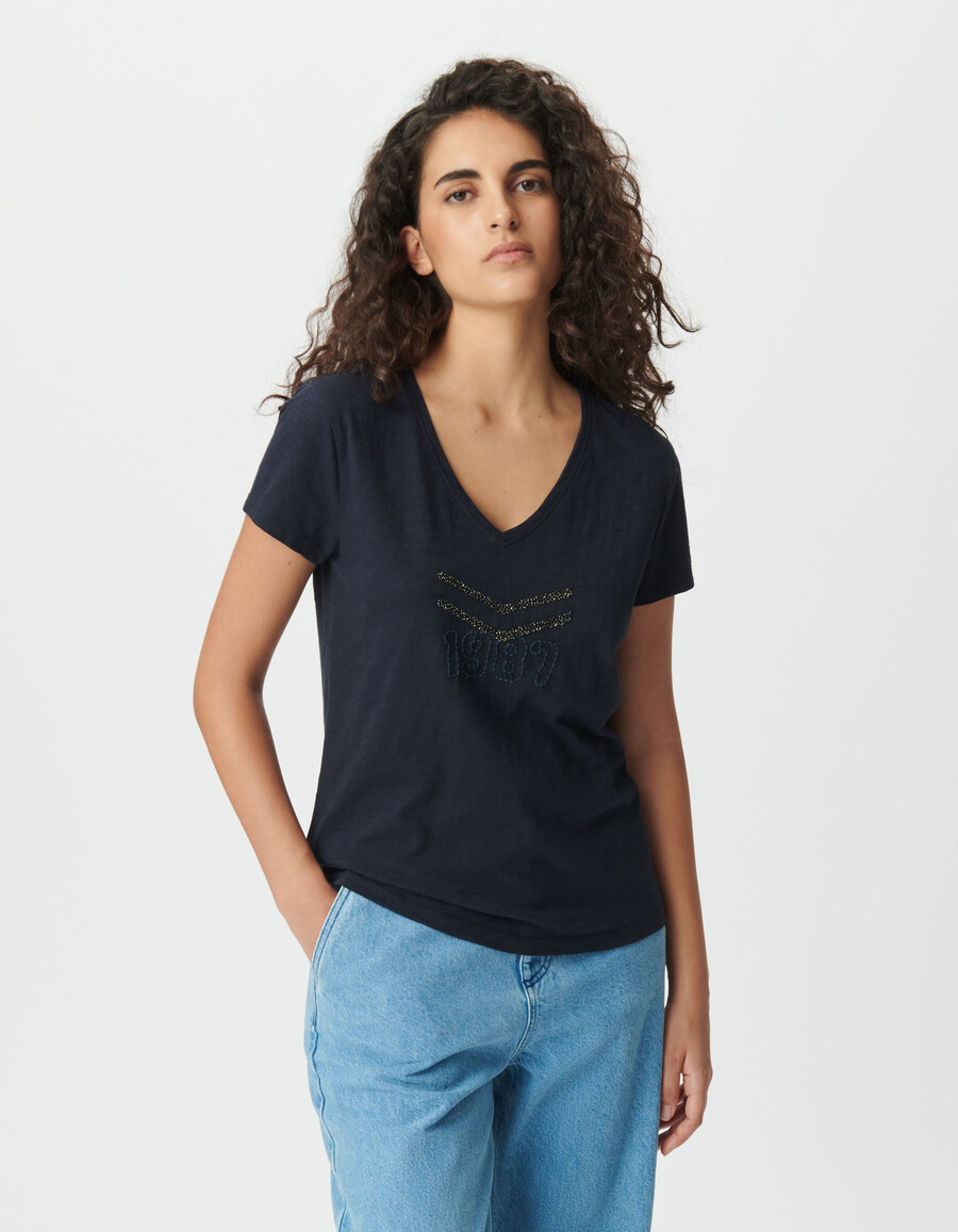 damen-t-shirt aus marineblauer bio-baumwolle mit gestickten winkeln