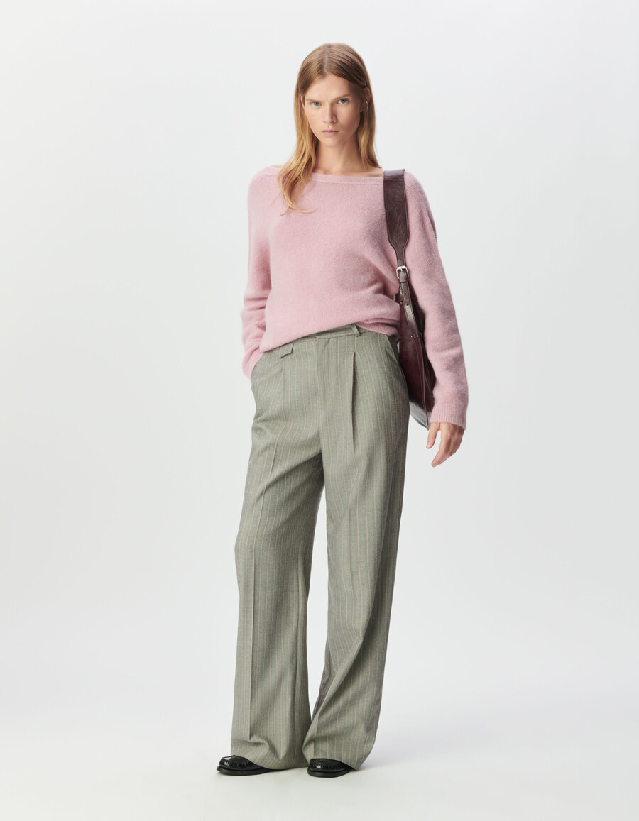 graue damen-anzughose mit rosa streifen