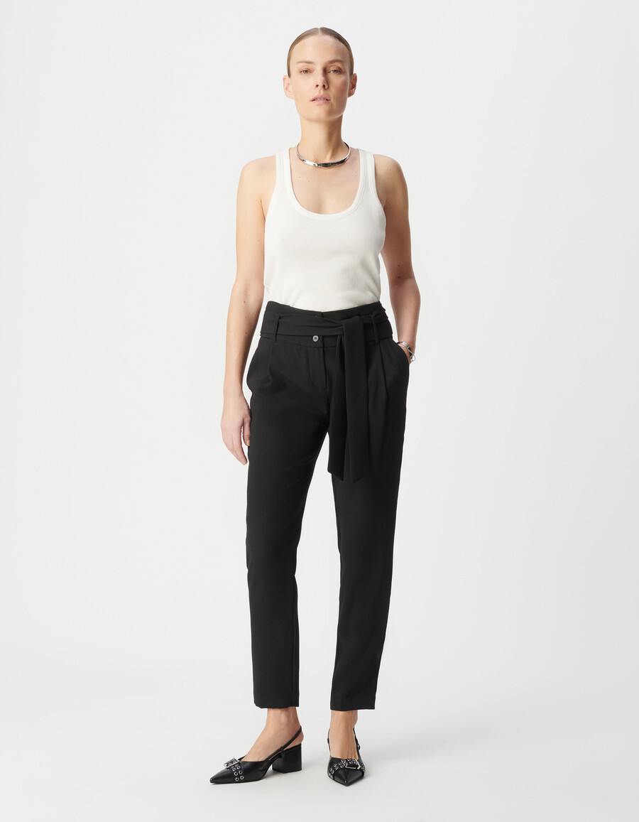 schwarze damen-crêpehose mit hohem bund