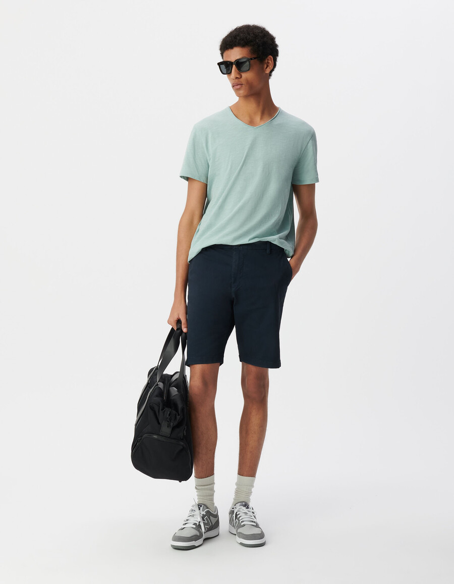 marineblaue chino-bermuda-shorts für herren